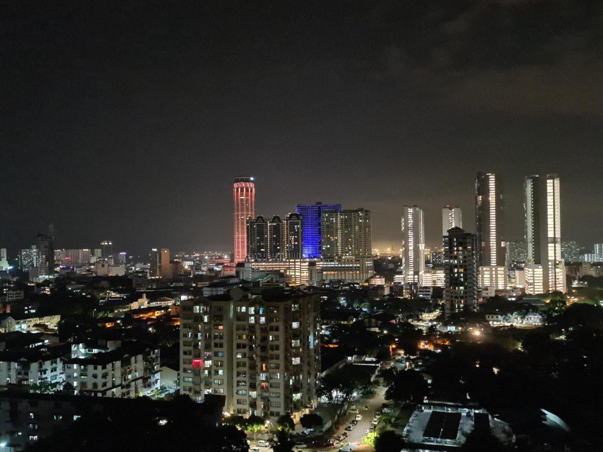Beacon Executive Suite - Skypool Penang View George Town Ngoại thất bức ảnh