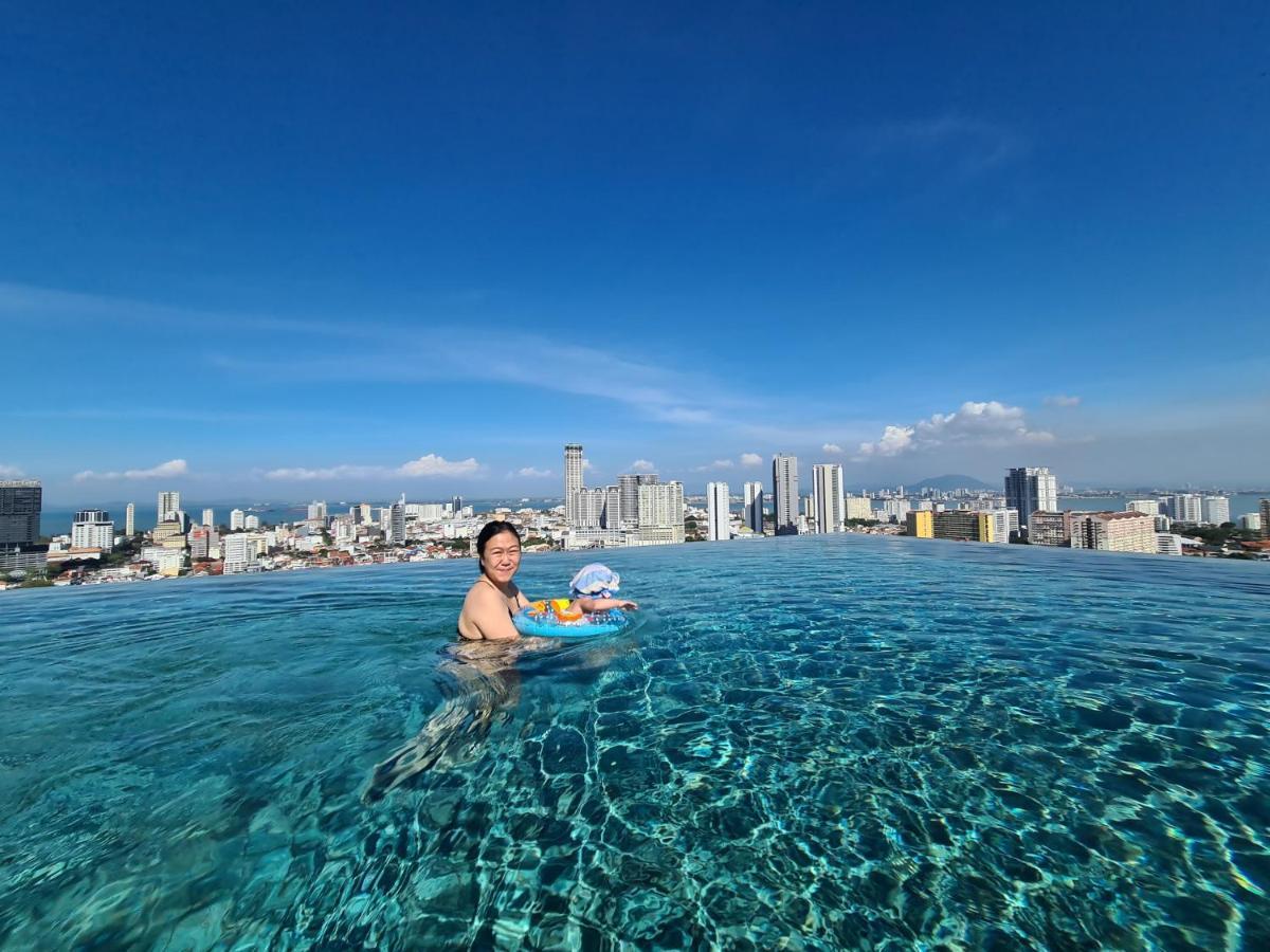 Beacon Executive Suite - Skypool Penang View George Town Ngoại thất bức ảnh