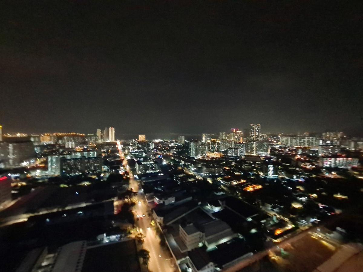 Beacon Executive Suite - Skypool Penang View George Town Ngoại thất bức ảnh