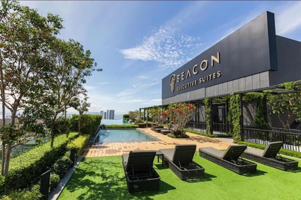 Beacon Executive Suite - Skypool Penang View George Town Ngoại thất bức ảnh