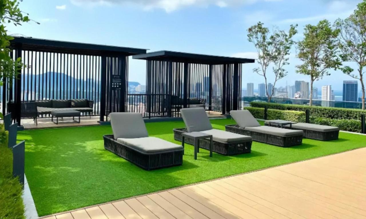 Beacon Executive Suite - Skypool Penang View George Town Ngoại thất bức ảnh