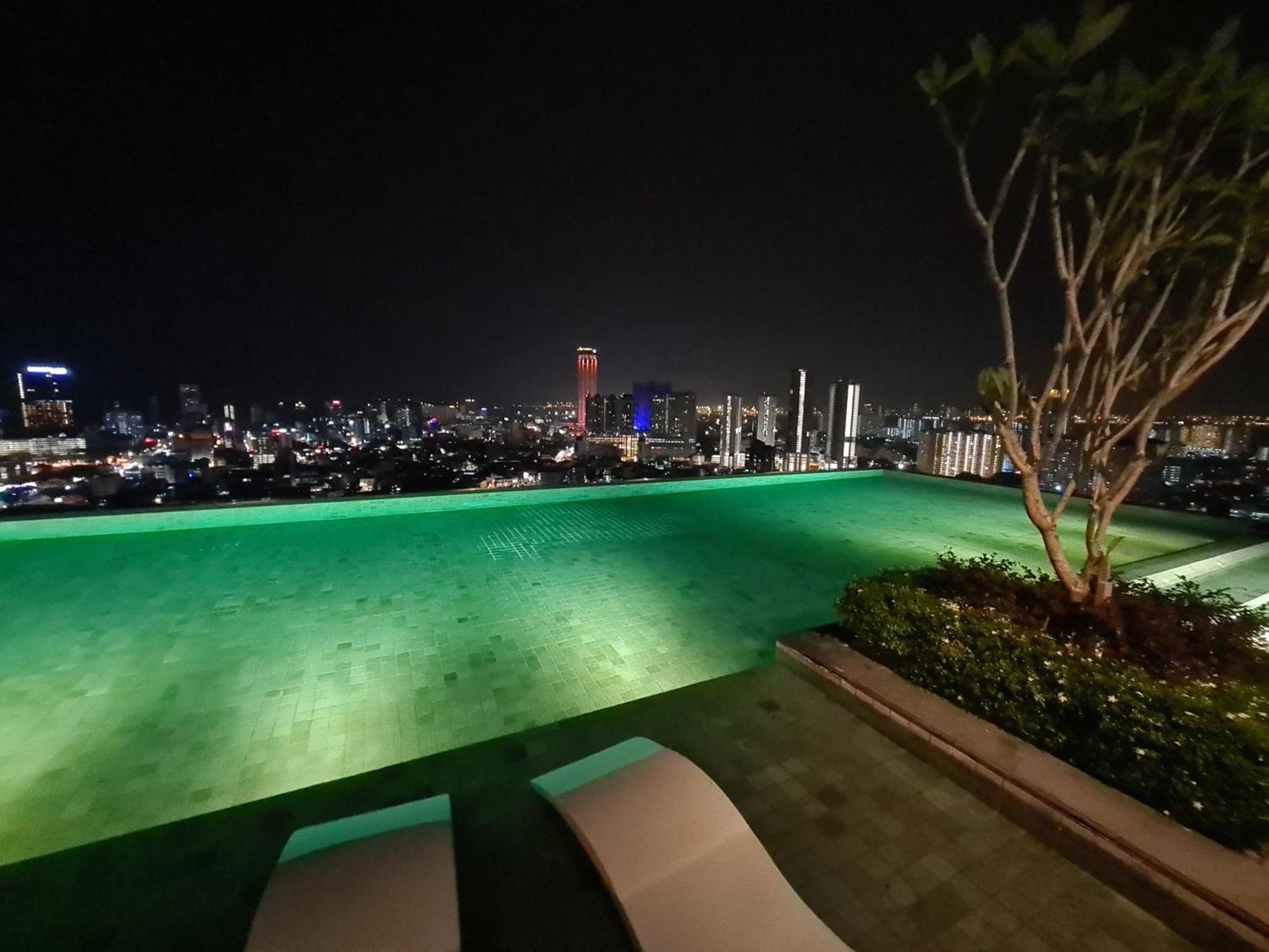 Beacon Executive Suite - Skypool Penang View George Town Ngoại thất bức ảnh